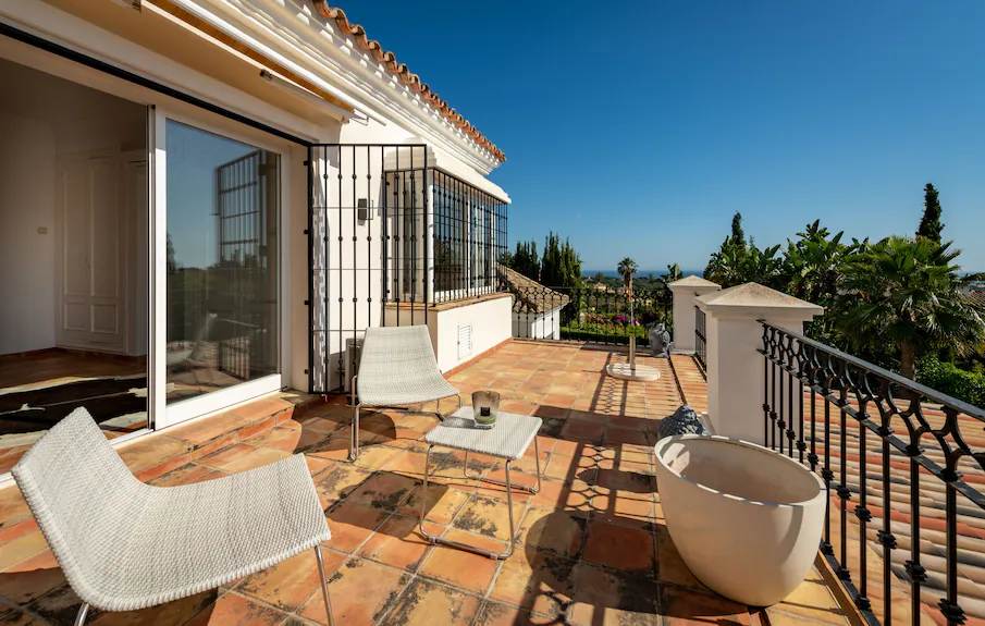 img com 2026020521162173923